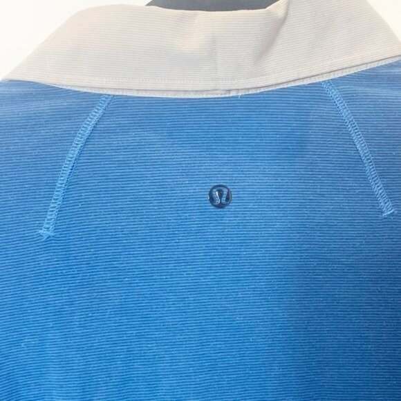 Lululemon Assert Polo Blue/Gray Short Sleeve Collared Shirt Mens Size L - Picture 5 of 6